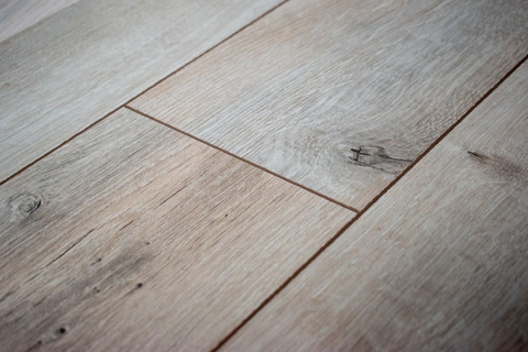 ЛАМИНАТ KASTAMONU ДУБ ВОСТОК VIOLET 1121