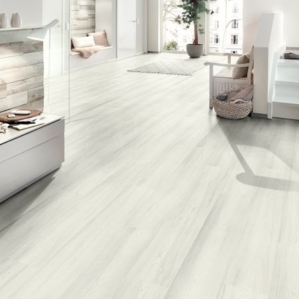 Ламинат UltraFloor Variostep Classic Лиственница Скандинавская K475